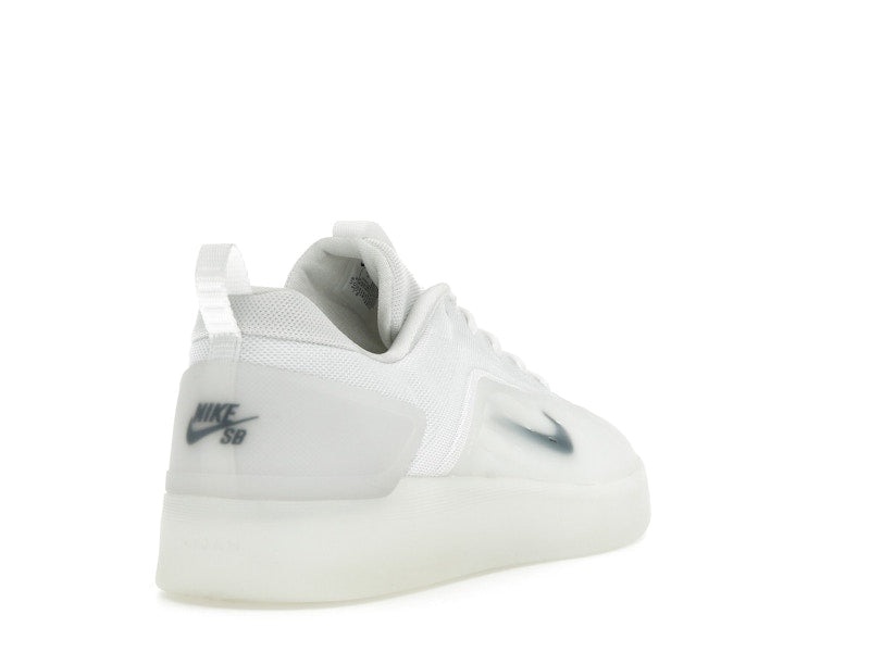 Nike SB Zoom Nyjah 4 White Black