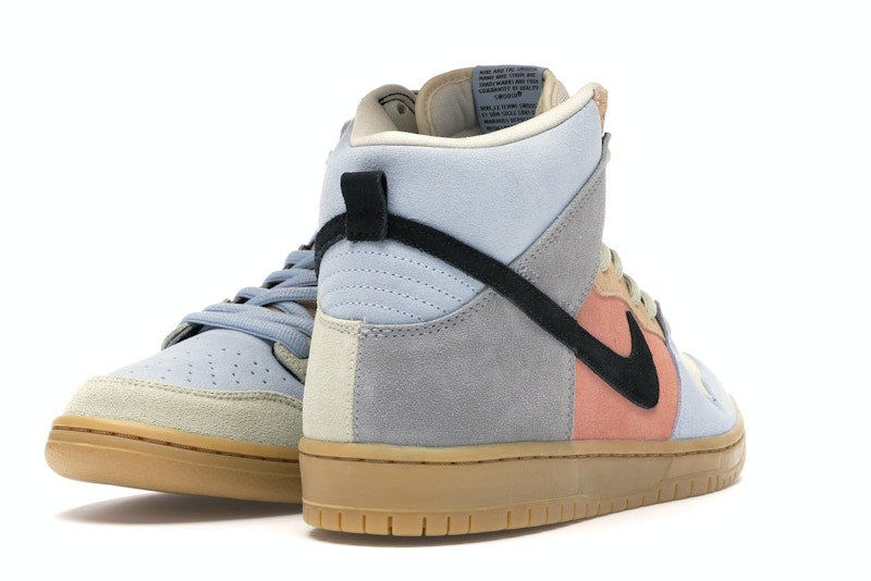Nike SB Dunk High Spectrum