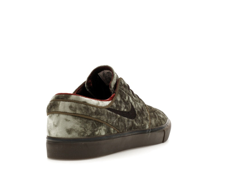 Nike SB Zoom Janoski OG+ SE Medium Olive Baroque Brown Dark Team Red Velvet Brown