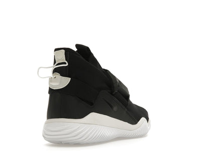 Nike KMTR Black White