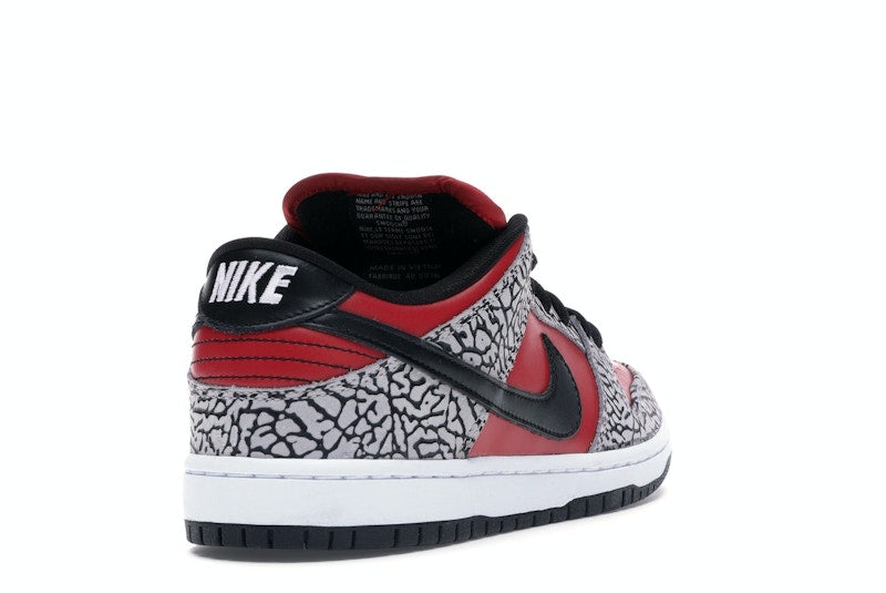 Nike SB Dunk Low Supreme Red Cement (2012)