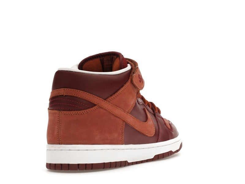 Nike SB Dunk Mid Team Red Pony
