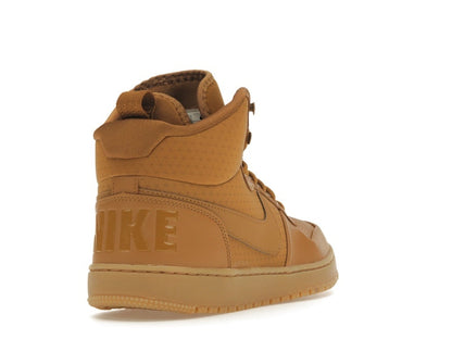 Nike Court Borough Mid Winter Wheat