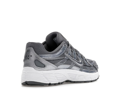 Nike P-6000 Metalic Cool Grey (GS)