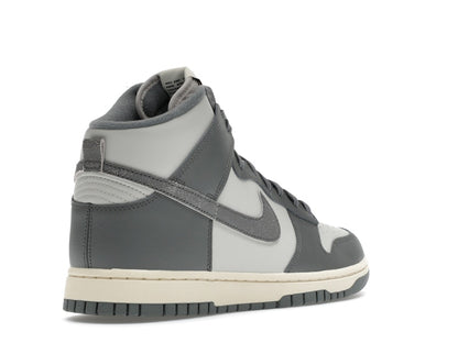 Nike Dunk High Vintage Light Bone Grey