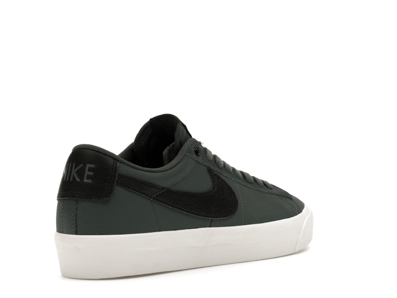 Nike SB Zoom Blazer Low Pro GT Vintage Green