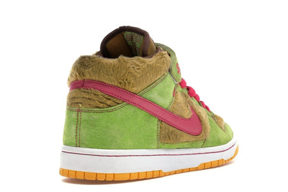 Nike SB Dunk Mid Mama Bear
