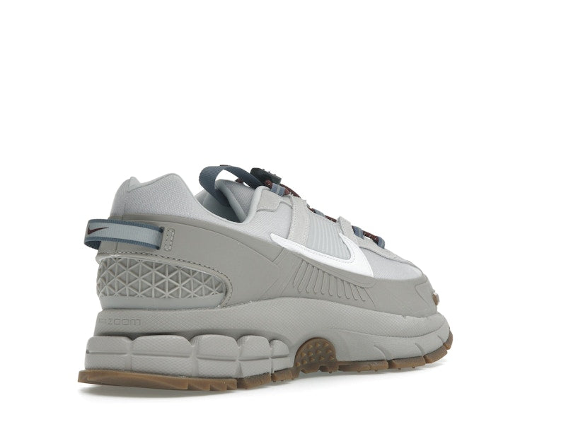 Nike Zoom Vomero Roam College Grey White Gum