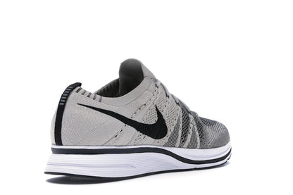 Nike Flyknit Trainer Pale Grey