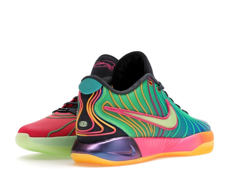 Nike LeBron 21 Optimism