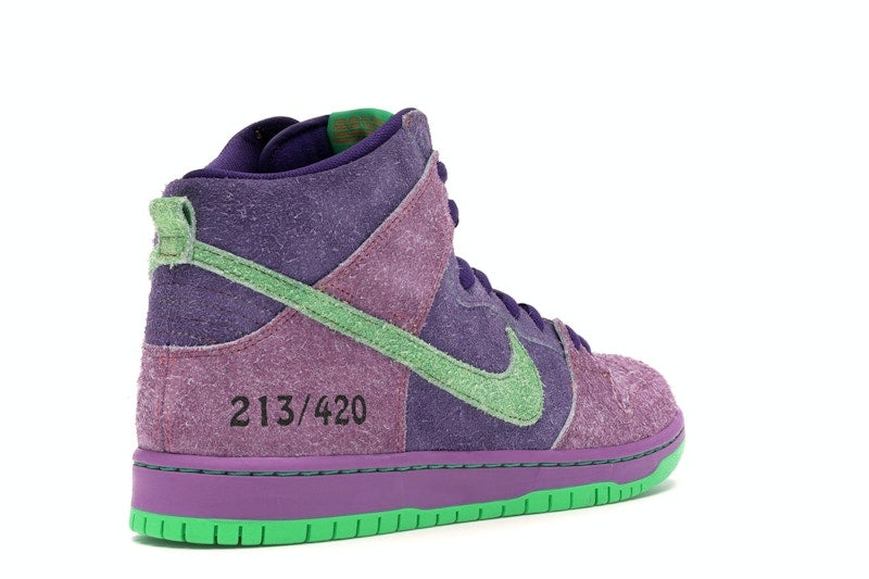 Nike SB Dunk High Reverse Skunk 420