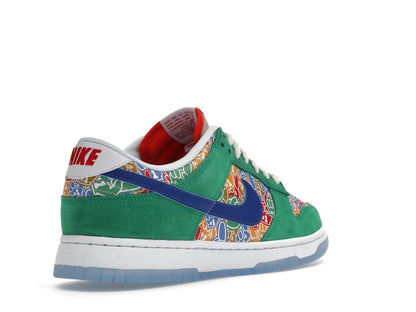 Nike Dunk Low Foam Finger