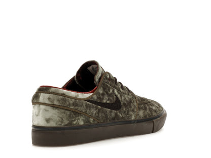 Nike SB Zoom Janoski OG+ SE Medium Olive Baroque Brown Dark Team Red Velvet Brown