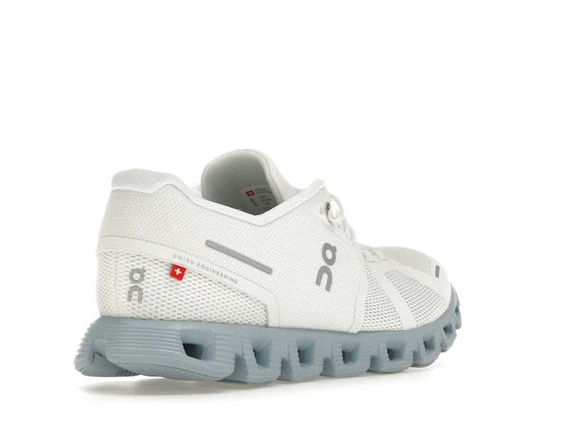 On Running Cloud 5 White Chambray (Women's)
