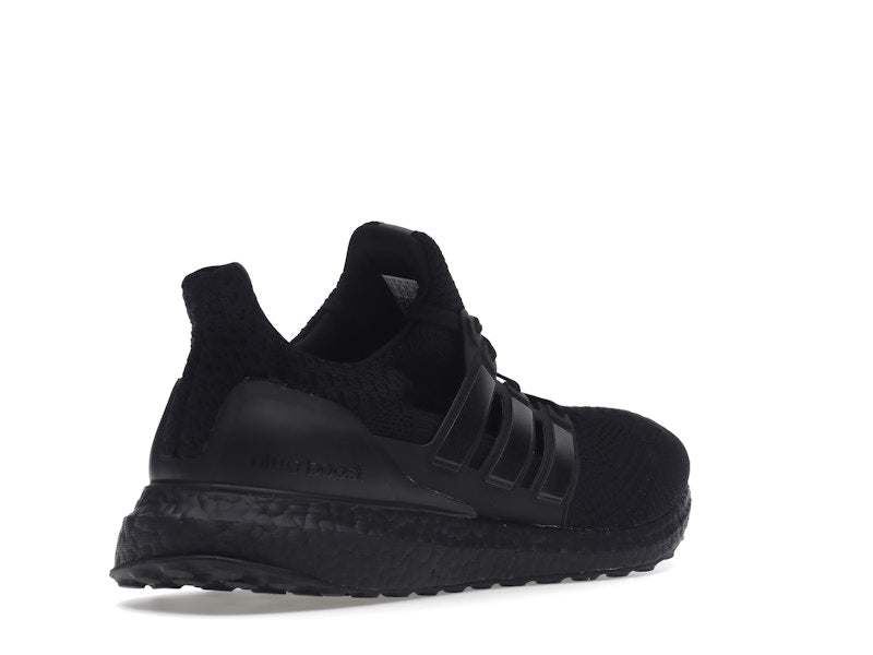 adidas Ultra Boost 5.0 DNA Triple Black
