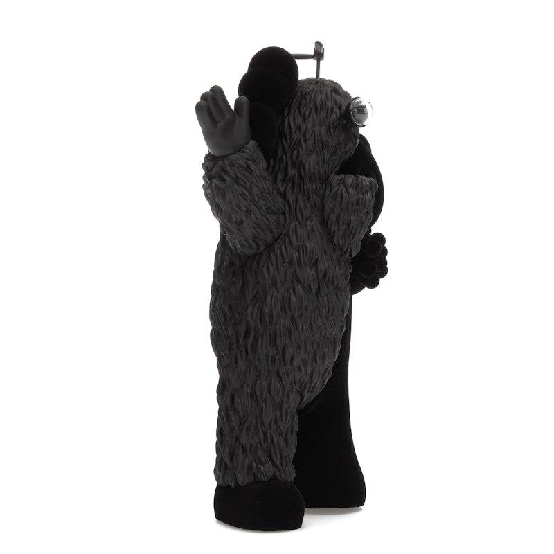 KAWS KACHAMUKKU Vinyl Figure Black