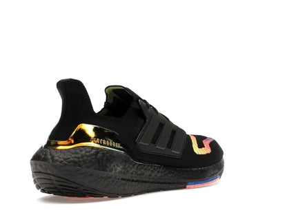 adidas Ultra Boost 22 Linear Energy Black