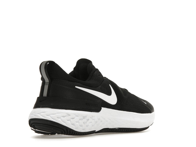 Nike React Miler Black White