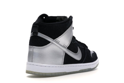 Nike SB Dunk High Tin Man