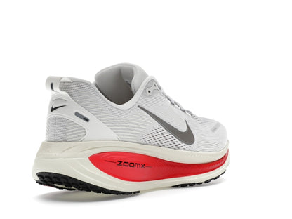 Nike Vomero 18 Platinum Tint Siren Red Light Smoke Grey Metallic Pewter