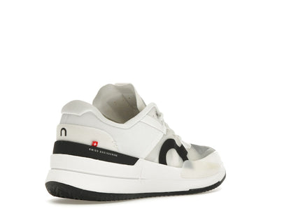 On The Roger Pro 2 Clay White Black (Women's)