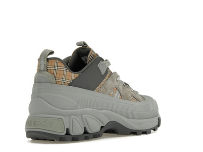 Burberry Arthur Grey Beige Check