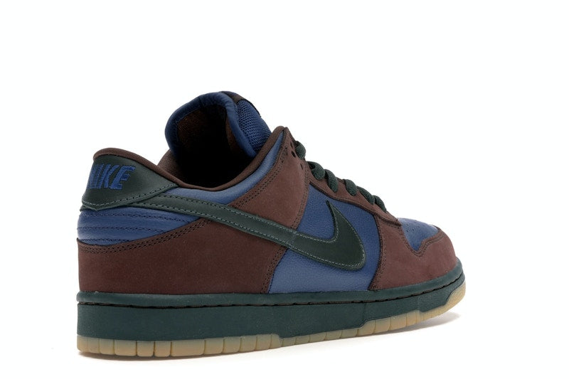 Nike SB Dunk Low Barf