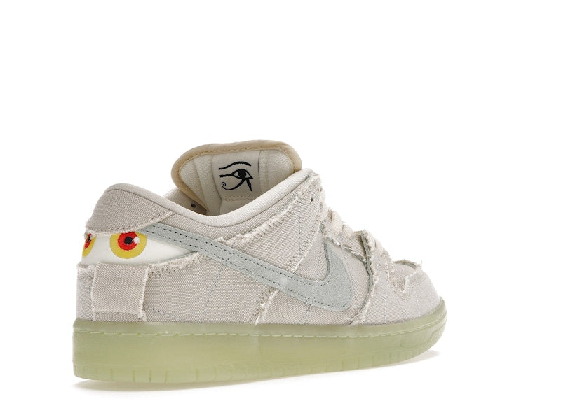Nike SB Dunk Low Mummy