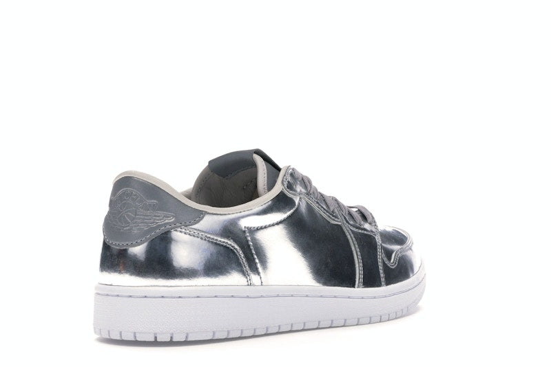 Jordan 1 Retro Low Pinnacle Metallic Silver