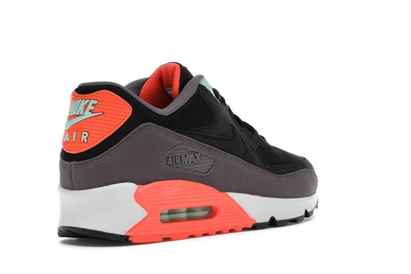 Nike Air Max 90 Hyper Crimson