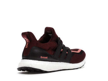 adidas Ultra Boost DNA Manchester United