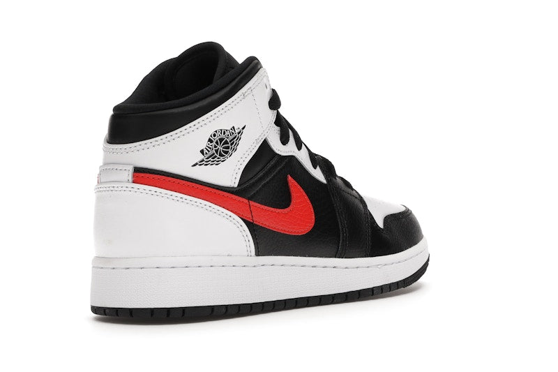 Jordan 1 Mid White Black Chile Red (GS)