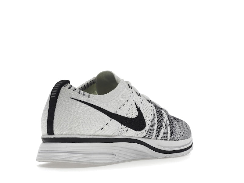 Nike Flyknit Trainer White Black
