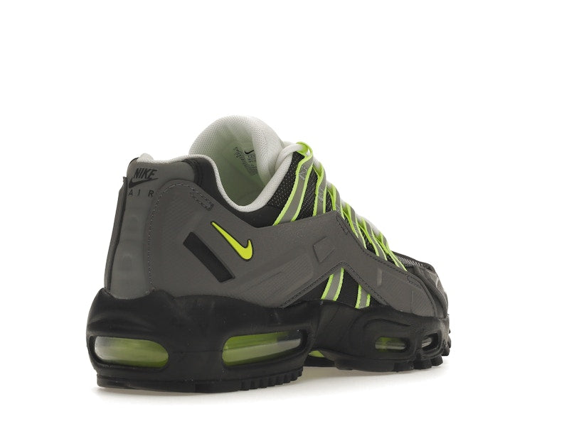 Nike NDSTRKT Air Max 95 Neon
