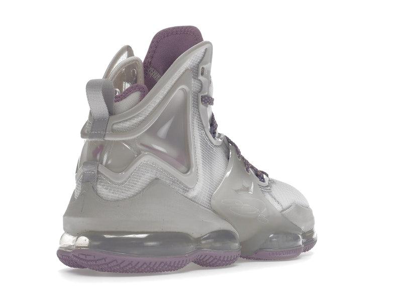 Nike LeBron 19 Strive For Greatness