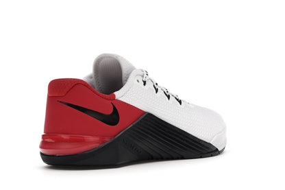 Nike Metcon 5+ Banned