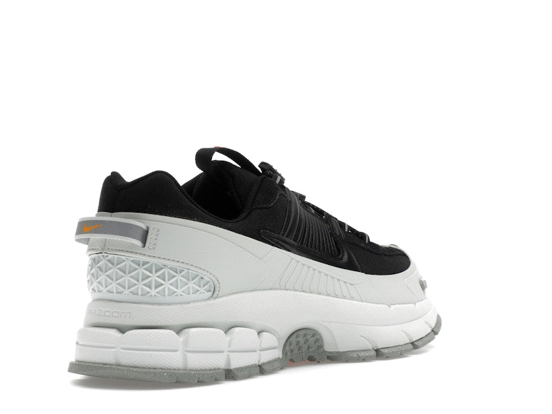 Nike Zoom Vomero 5 Roam Black Light Silver