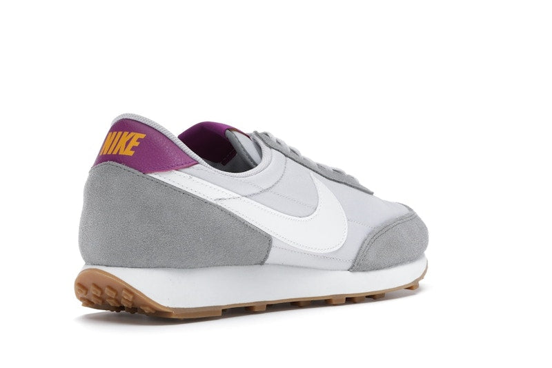 Nike Daybreak Particle Grey (Women's)
