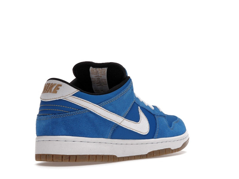 Nike SB Dunk Low Street Fighter Chun Li