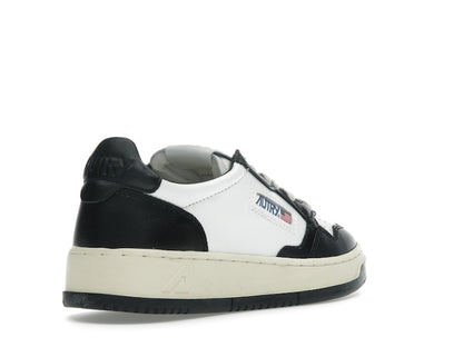 Autry Medalist Leather Low White Black (Women's)