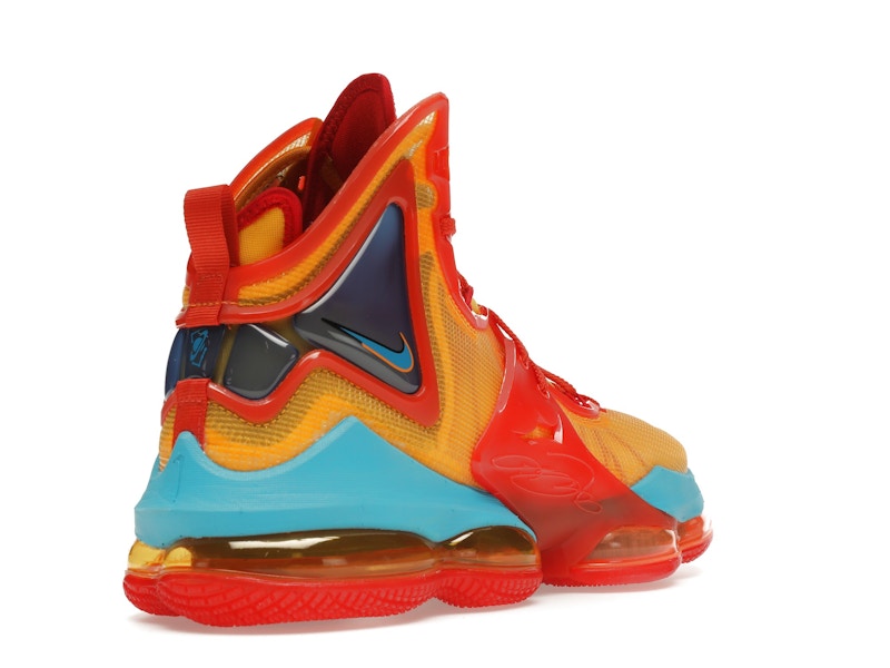 Nike LeBron 19 Tune Squad