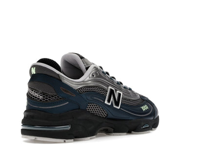 New Balance 1000 Deep Ocean