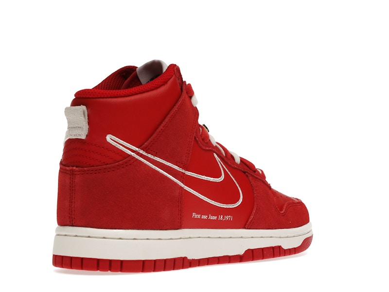 Nike Dunk High First Use Red