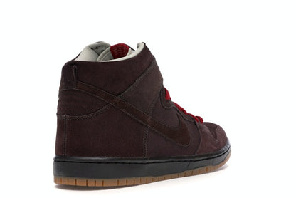 Nike SB Dunk High Budweiser