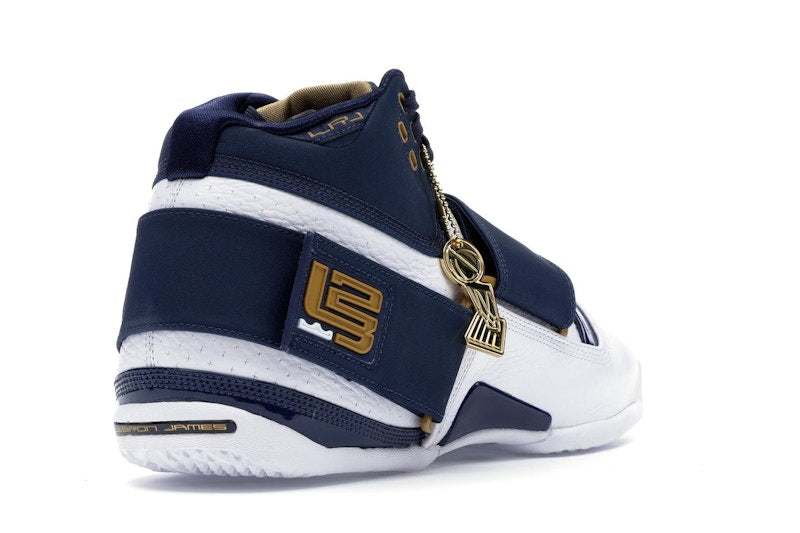 Nike LeBron Zoom Soldier 1 Think 16 25 Straight
