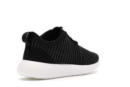 Nike Roshe Two Flyknit Black/Dark Grey-White-Volt