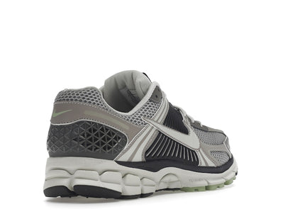 Nike Zoom Vomero 5 Cobblestone Flat Pewter (Women's)