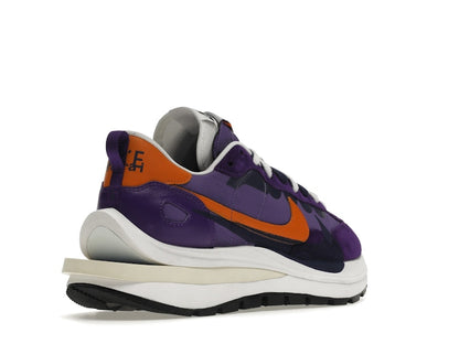 Nike Vaporwaffle sacai Dark Iris