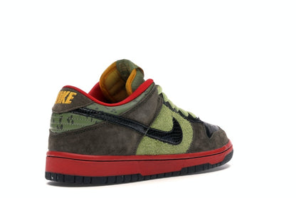 Nike SB Dunk Low Asparagus