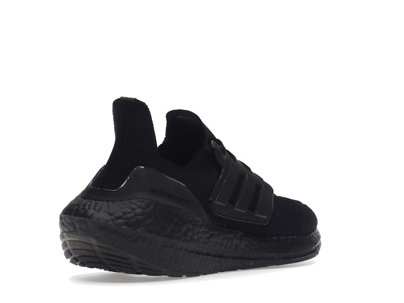 adidas Ultra Boost 22 Triple Black
